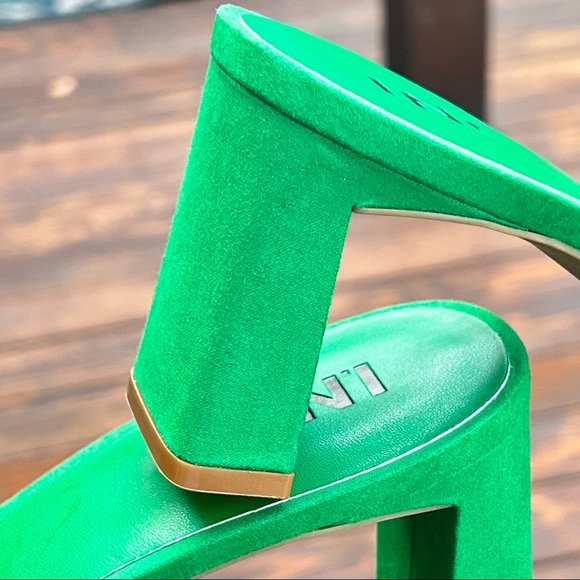 INC SANDAL - Picture 2 of 8